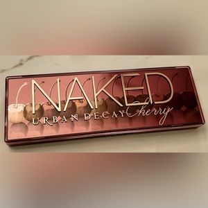 Urban Decay Naked Cherry Palette